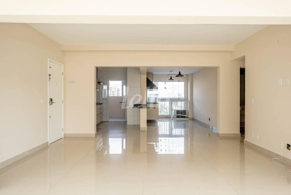 SALA de Apartamento para alugar, Padrão com 115 m², 3 quartos e 3 vagas em Tatuapé - São Paulo