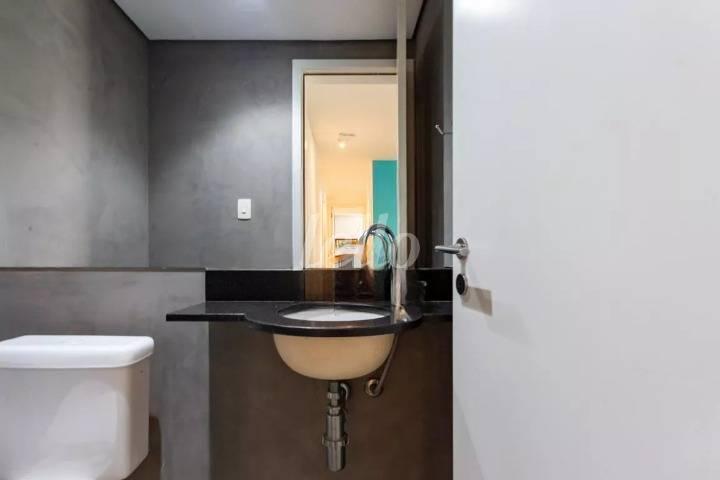 LAVABO de Apartamento à venda, Padrão com 130 m², 3 quartos e 2 vagas em Pinheiros - São Paulo