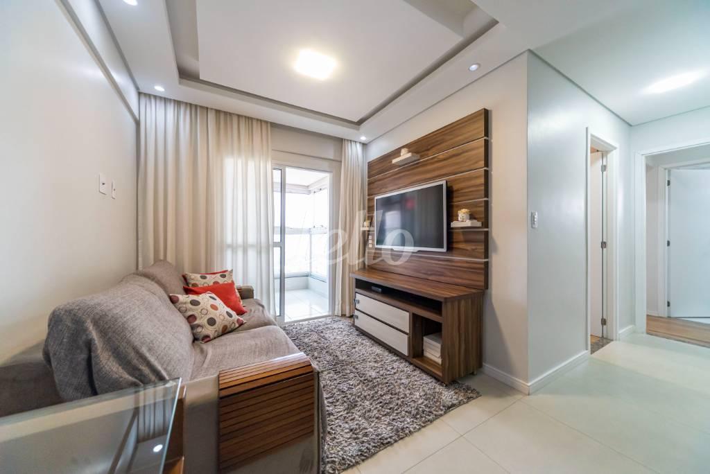 SALA de Apartamento à venda, Padrão com 60 m², 2 quartos e 2 vagas em Campestre - Santo André