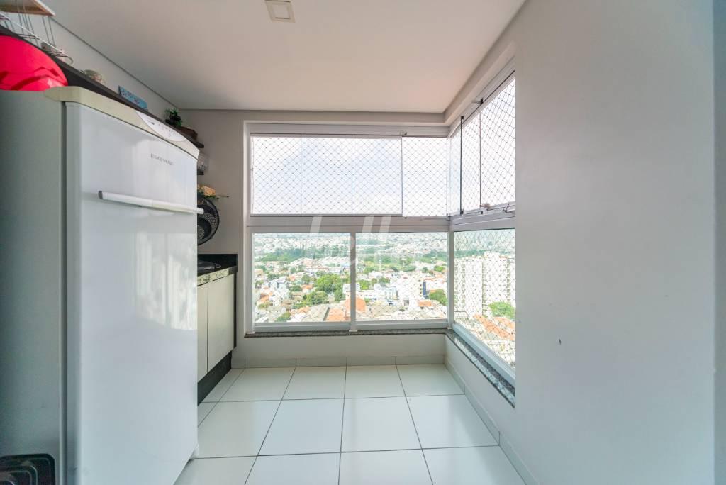 VARANDA DA SALA de Apartamento à venda, Padrão com 60 m², 2 quartos e 2 vagas em Campestre - Santo André
