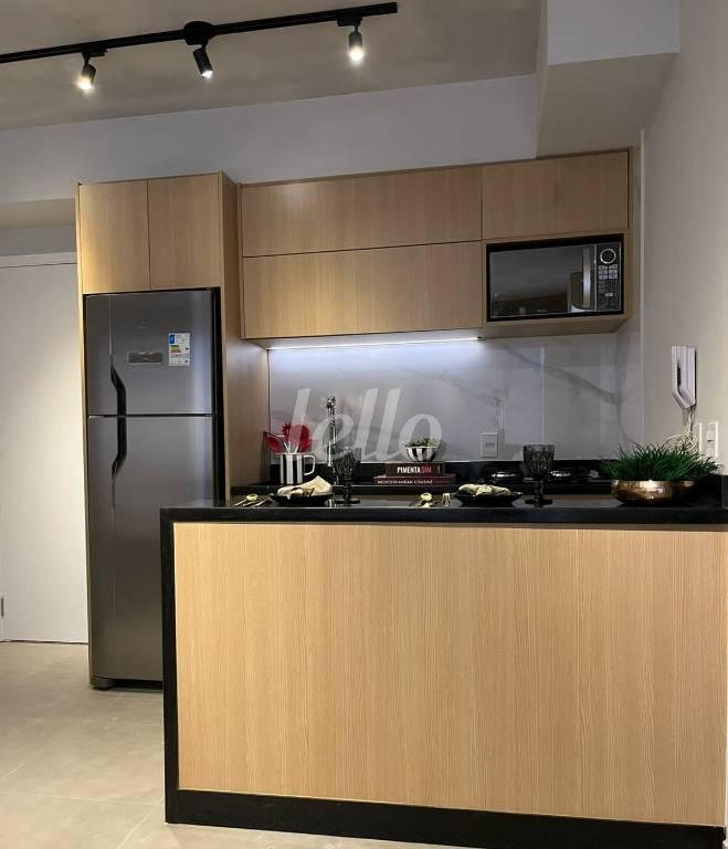 COZINHA de Apartamento para alugar, Padrão com 62 m², 2 quartos e 1 vaga em Sumarezinho - São Paulo