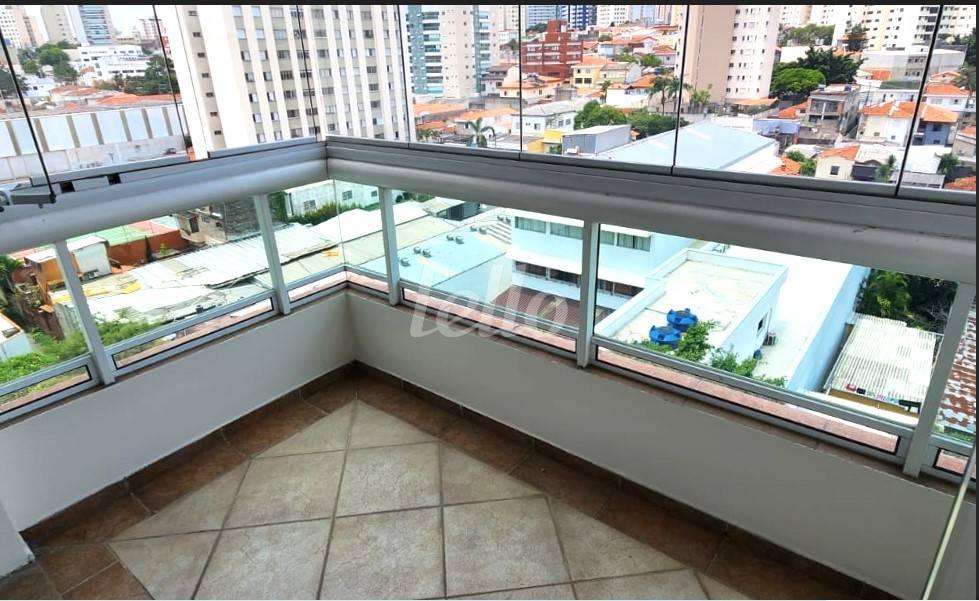 VARANDA de Apartamento à venda, Padrão com 79 m², 2 quartos e 2 vagas em Mirandopolis - São Paulo