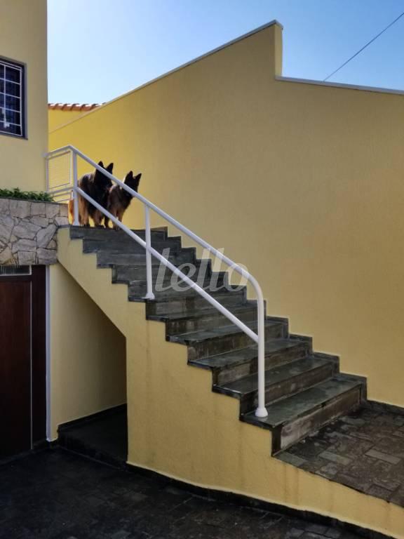 ENTRADA de Casa à venda, assobradada com 202 m², 3 quartos e 3 vagas em Vila Floresta - Santo André