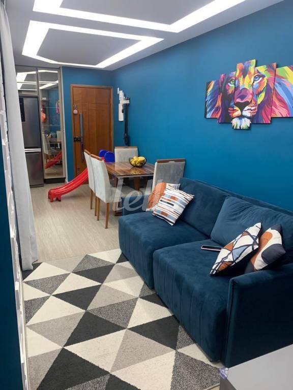 SALA de Apartamento à venda, Padrão com 55 m², 2 quartos e 1 vaga em Santa Maria - Santo André