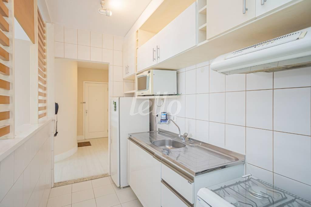 COZINHA de Apartamento para alugar, Padrão com 64 m², 2 quartos e 1 vaga em Bela Vista - São Paulo