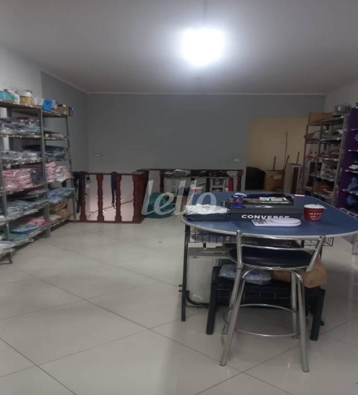 LOJA de Loja para alugar, Padrão com 80 m², e em Vila Paulicéia - São Paulo