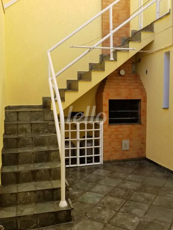 ÁREA EXTERNA de Casa à venda, assobradada com 202 m², 3 quartos e 3 vagas em Vila Floresta - Santo André