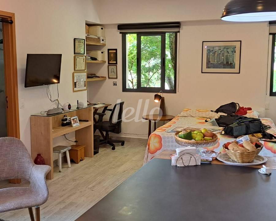 SALA DE ESTAR de Apartamento para alugar, Padrão com 46 m², 1 quarto e em Santo Amaro - São Paulo