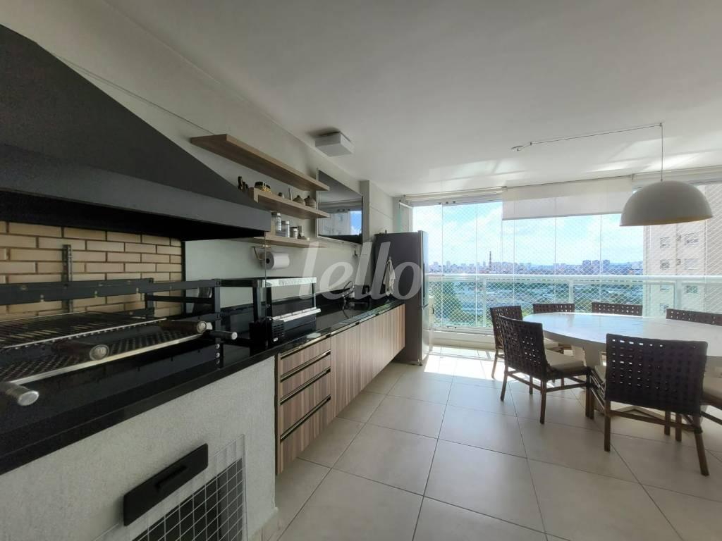VARANDA GOURMET de Apartamento para alugar, Padrão com 285 m², 3 quartos e 3 vagas em Água Branca - São Paulo