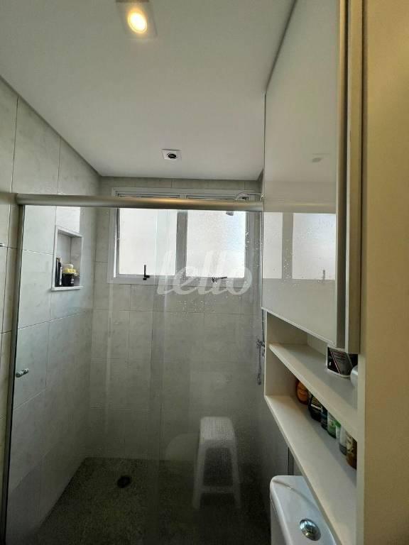BANHEIRO SUITE de Apartamento para alugar, Padrão com 109 m², 2 quartos e 3 vagas em Itaim Bibi - São Paulo