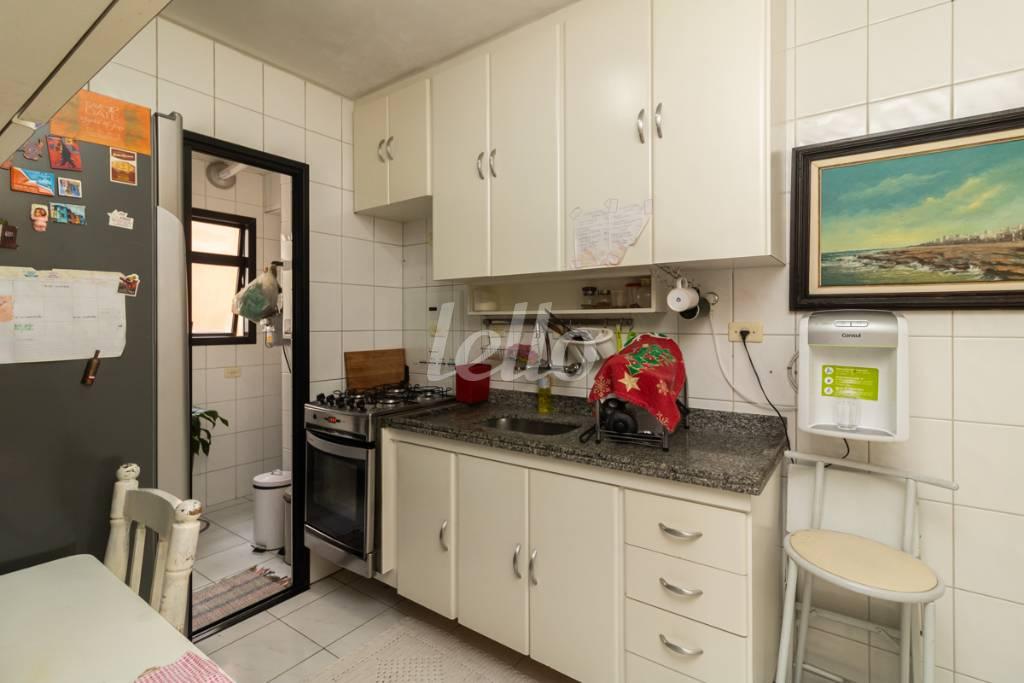 24 COZINHA de Apartamento para alugar, Padrão com 85 m², 3 quartos e 2 vagas em Tatuapé - São Paulo
