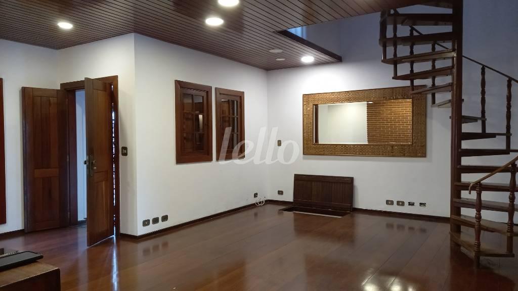 SALA de Casa à venda, sobrado com 201 m², 3 quartos e 4 vagas em Mooca - São Paulo
