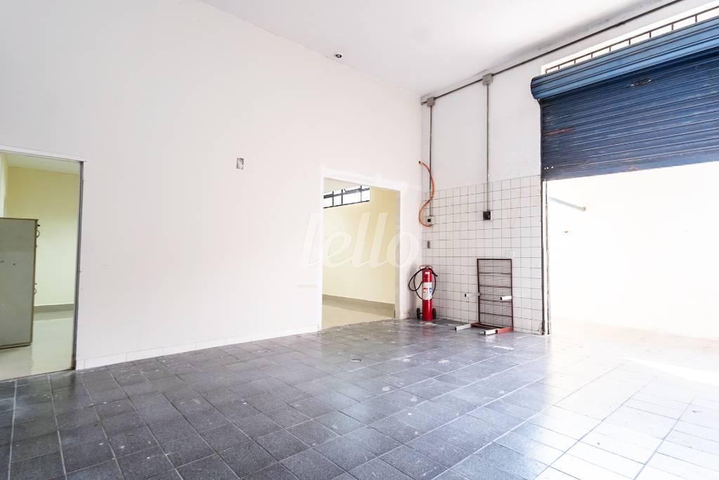 02PISO-INFERIOR_011 de Salão para alugar, sobrado com 360 m², e 3 vagas em Vila Formosa - São Paulo