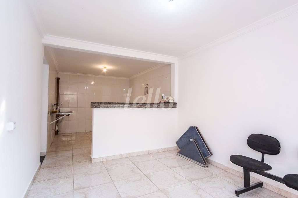03EDICULA-DAS-FRENTES_001 de Salão para alugar, sobrado com 360 m², e 3 vagas em Vila Formosa - São Paulo