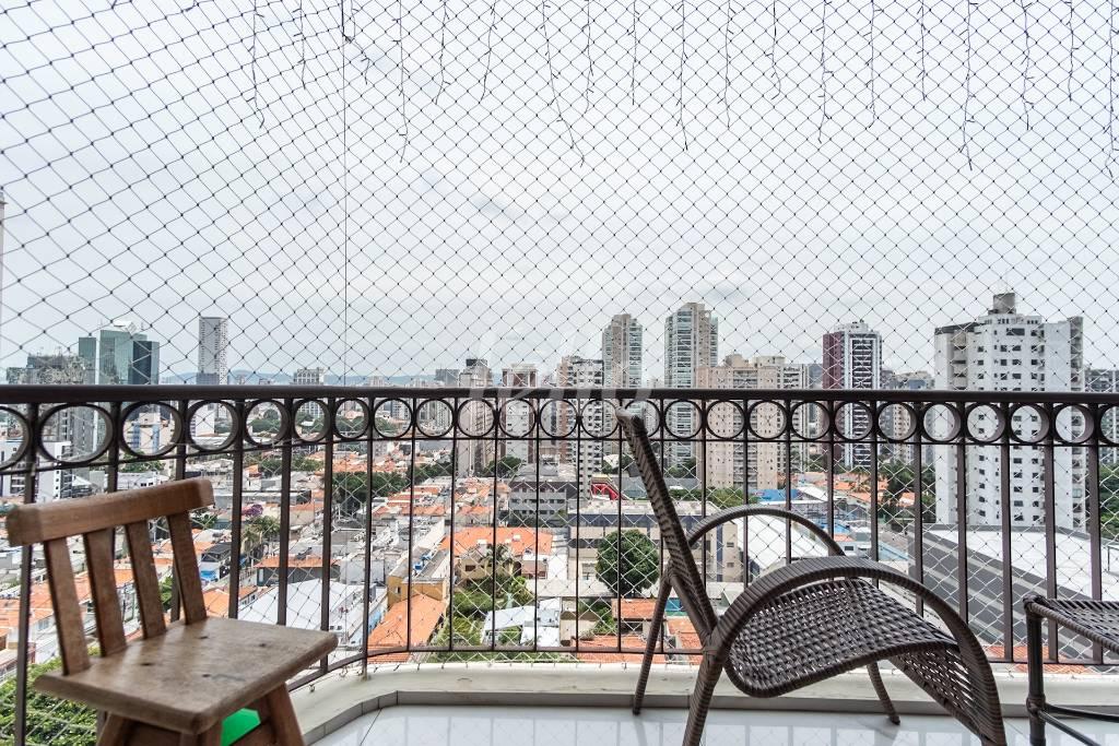 DORMITORIO de Apartamento para alugar, Padrão com 149 m², 4 quartos e 3 vagas em Vila Gomes Cardim - São Paulo