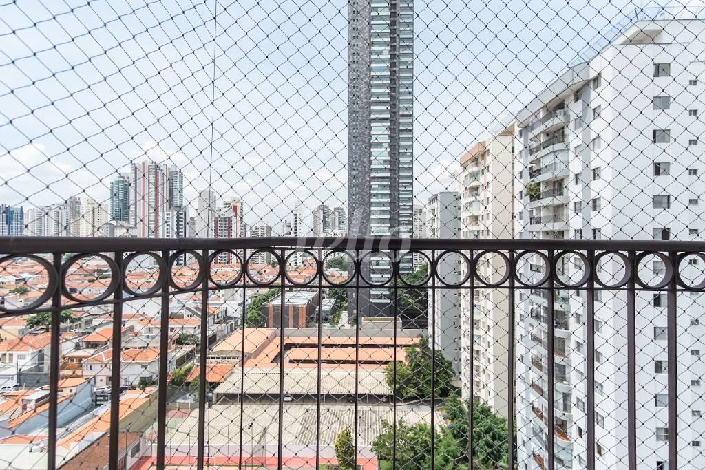 SUITE 3 de Apartamento para alugar, Padrão com 149 m², 4 quartos e 3 vagas em Vila Gomes Cardim - São Paulo