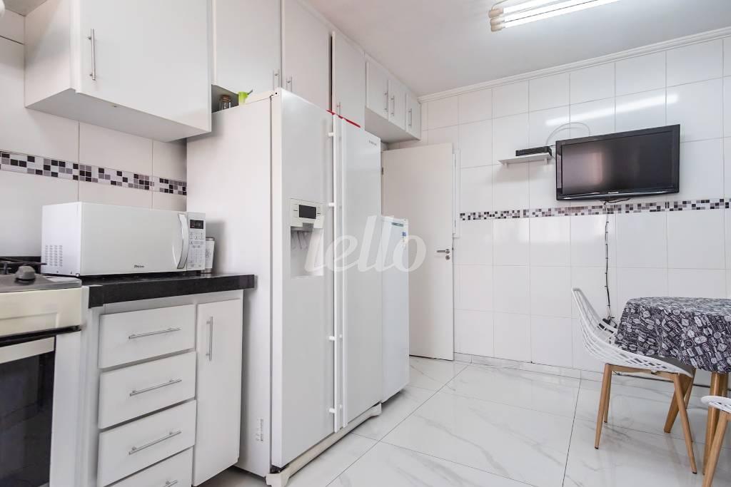 COZINHA de Apartamento para alugar, Padrão com 149 m², 4 quartos e 3 vagas em Vila Gomes Cardim - São Paulo