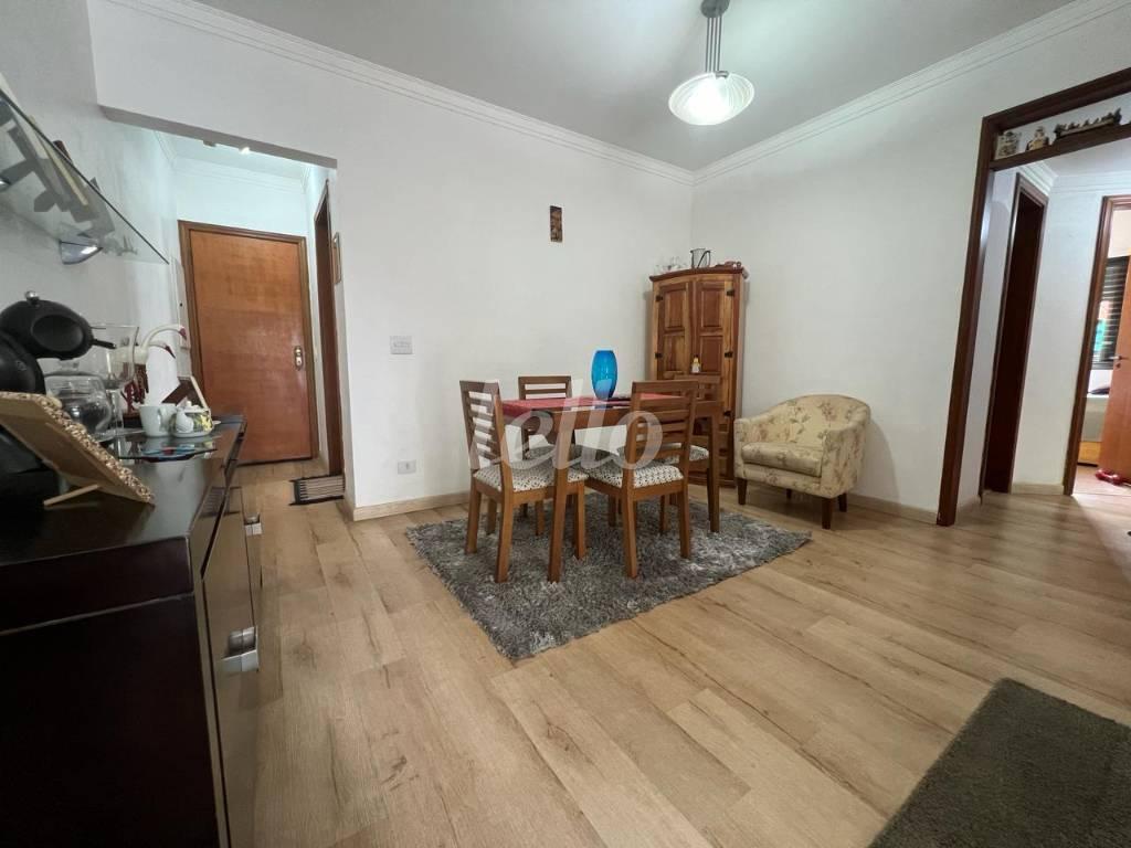 SALA de Apartamento à venda, Padrão com 85 m², 3 quartos e 1 vaga em Vila Ipojuca - São Paulo
