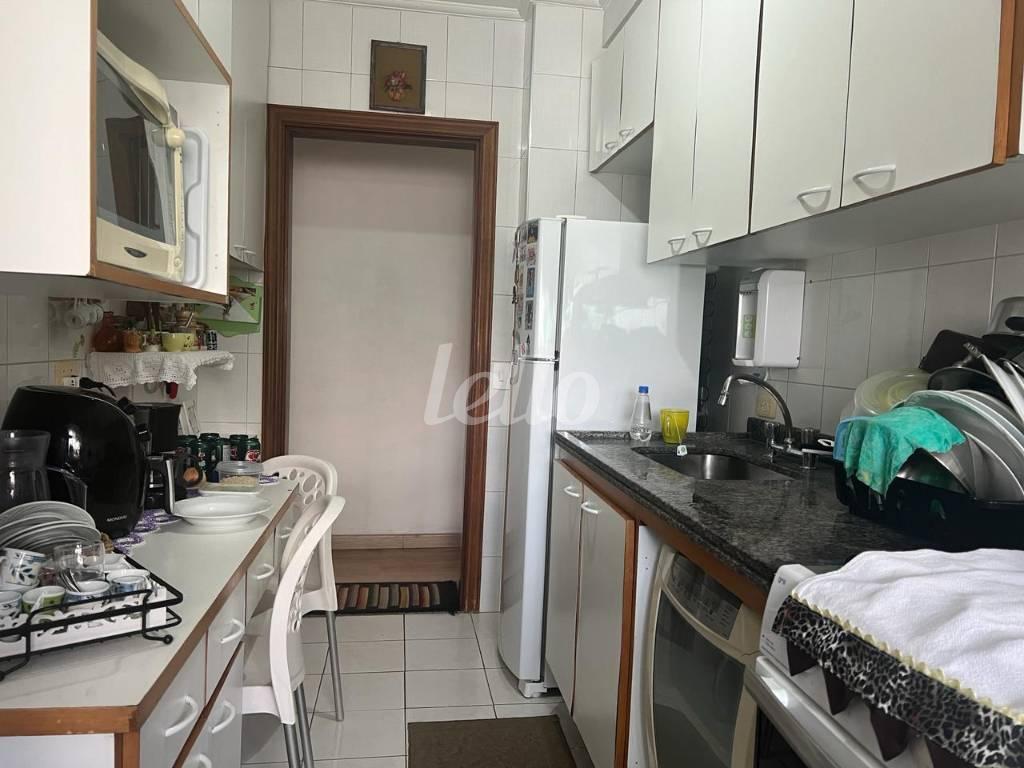 COZINHA de Apartamento à venda, Padrão com 85 m², 3 quartos e 1 vaga em Vila Ipojuca - São Paulo