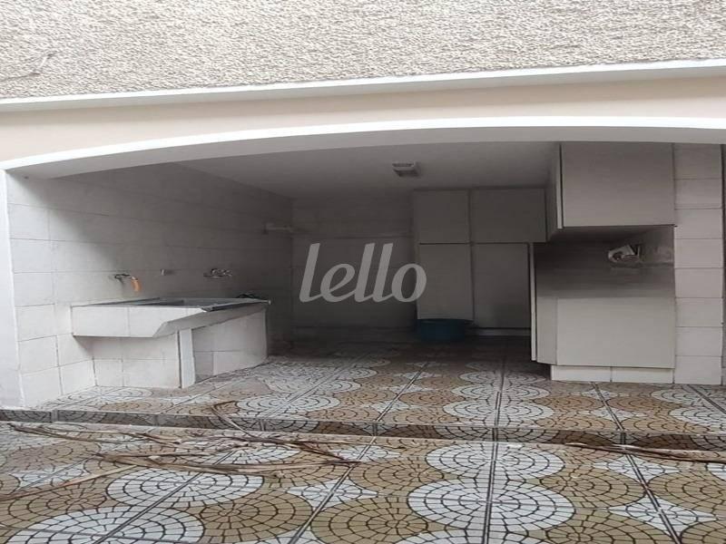 ÁREA DE SERVIÇO de Casa para alugar, sobrado com 208 m², 4 quartos e 2 vagas em Santana - São Paulo