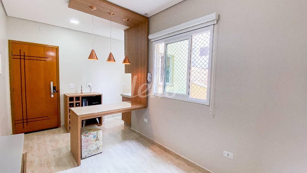 SALA E COZINHA de Apartamento à venda, cobertura - Padrão com 84 m², 2 quartos e 1 vaga em Vila Alpina - Santo André