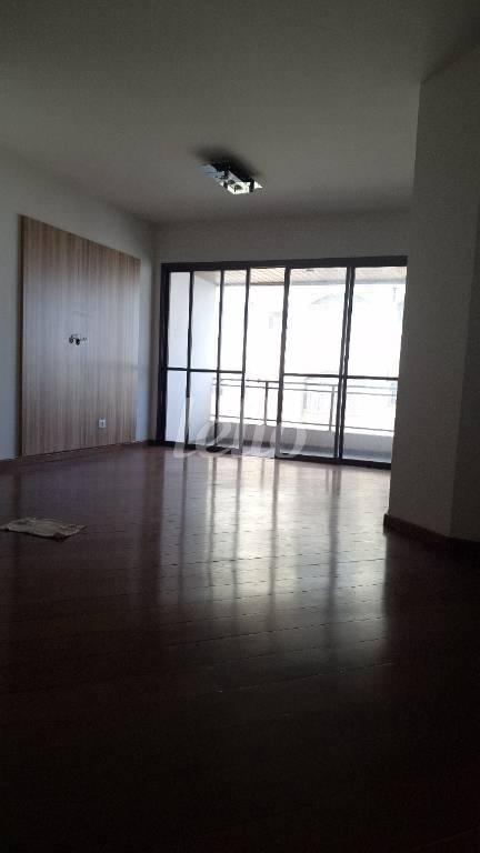 SALA de Apartamento à venda, Padrão com 97 m², 3 quartos e 2 vagas em Indianópolis - São Paulo