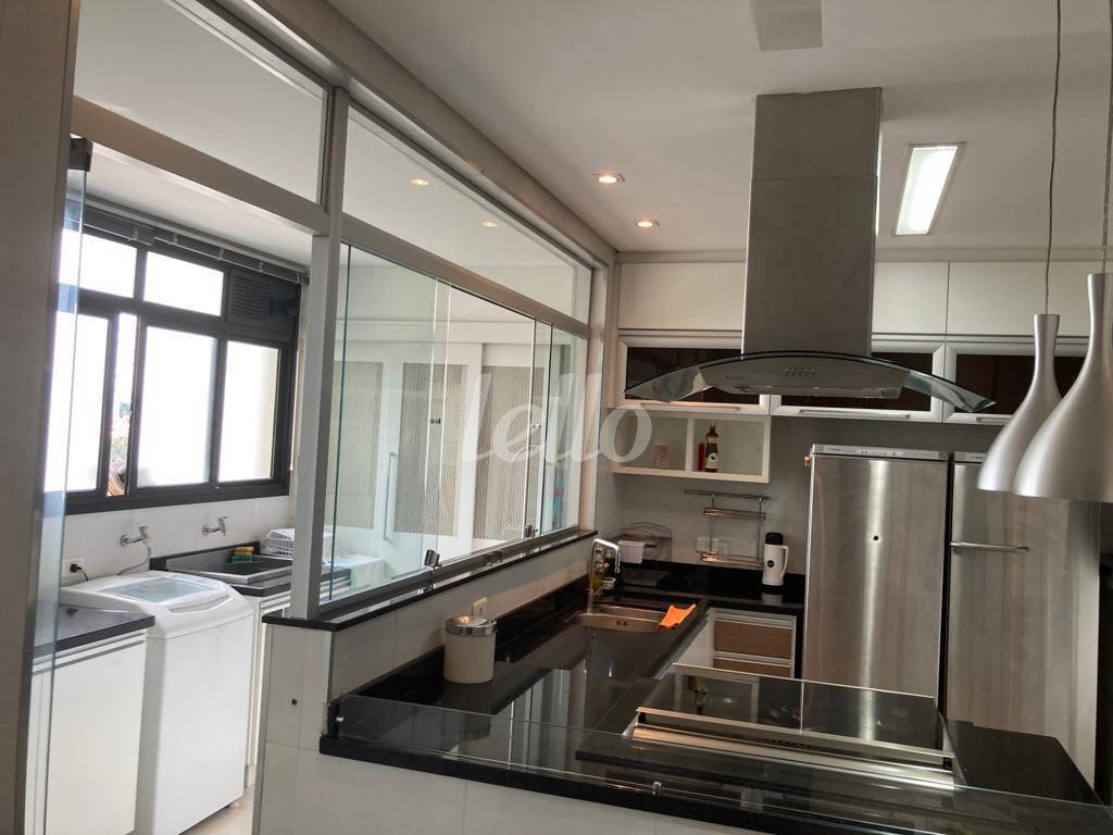 10 de Apartamento à venda, Duplex com 340 m², 3 quartos e 4 vagas em Vila Rosália - Guarulhos