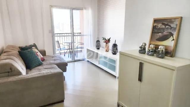 LIVING de Apartamento à venda, Padrão com 69 m², 2 quartos e 1 vaga em Vila Santo Estéfano - São Paulo