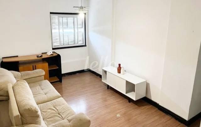 LIVING de Apartamento à venda, Padrão com 74 m², 2 quartos e 1 vaga em Cambuci - São Paulo