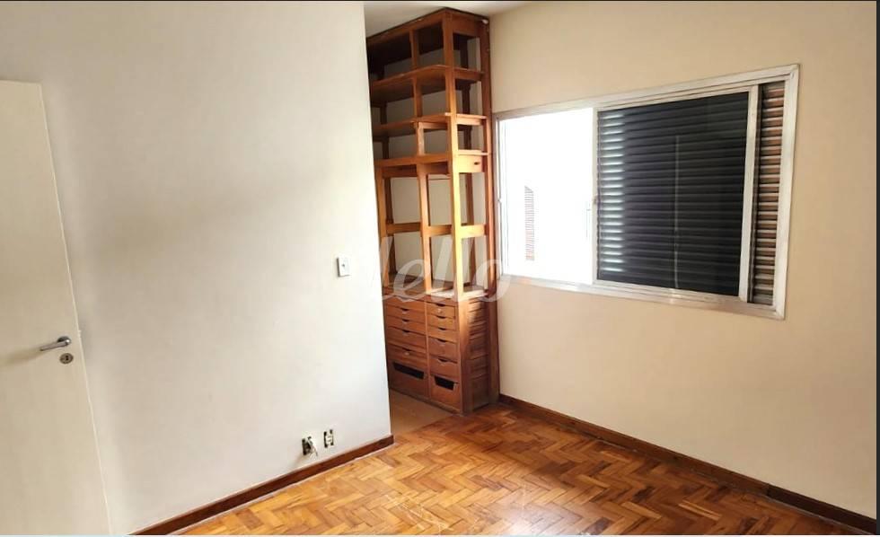 DORMITORIO de Casa à venda, sobrado com 280 m², 4 quartos e 4 vagas em Mirandopolis - São Paulo