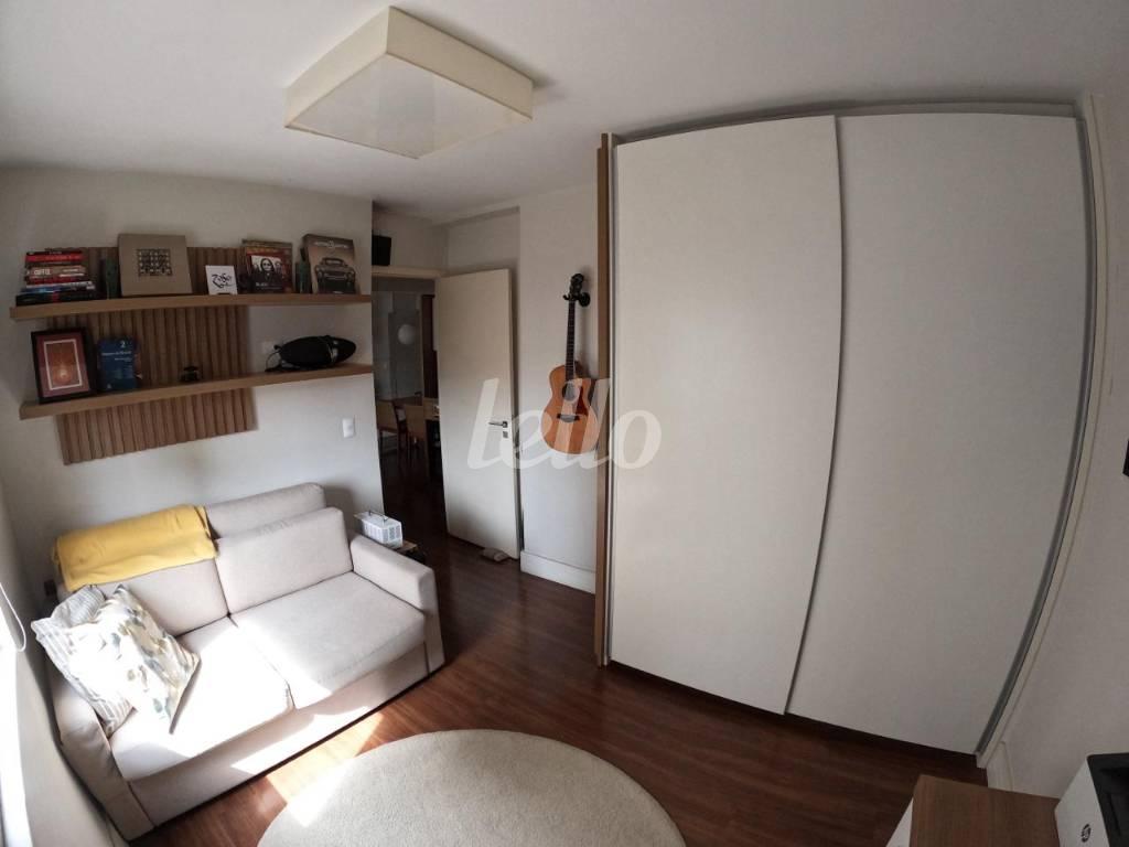 DORMITÓRIO de Apartamento à venda, Padrão com 76 m², 2 quartos e 2 vagas em Vila Pompeia - São Paulo