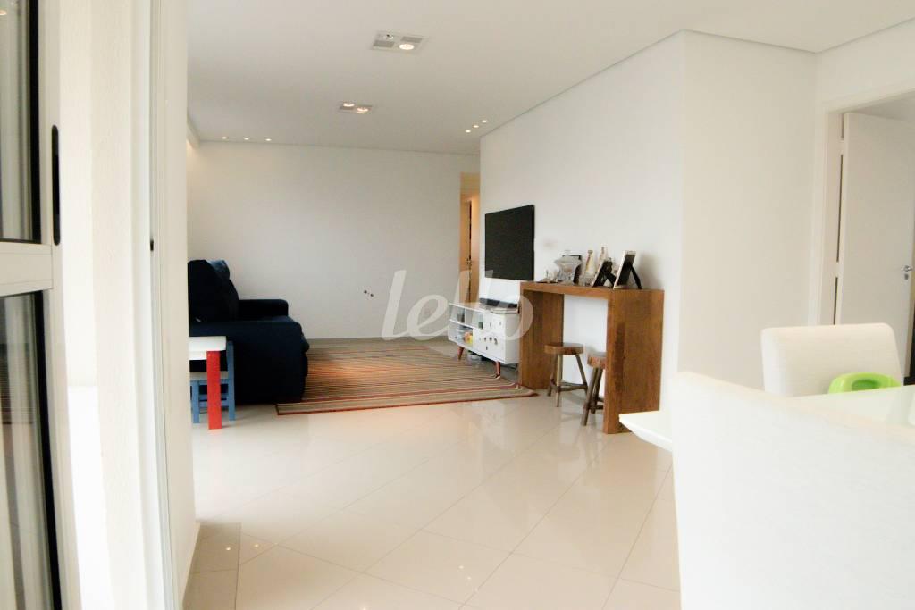 SALA de Apartamento à venda, Padrão com 131 m², 3 quartos e 2 vagas em Vila Mariana - São Paulo