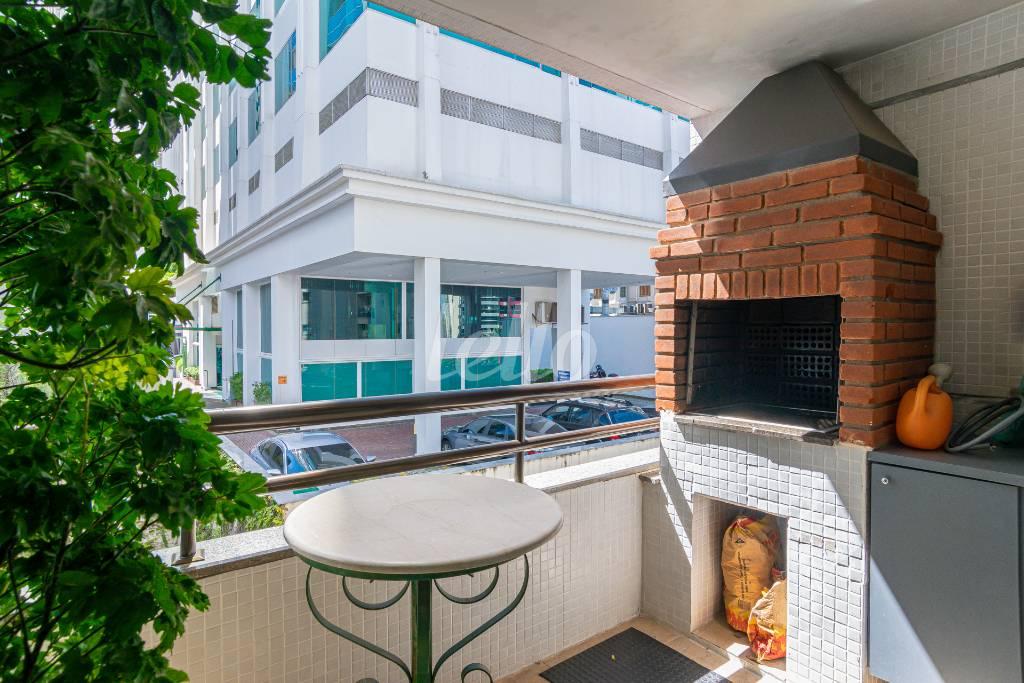 VARANDA GOURMET de Apartamento à venda, Padrão com 260 m², 4 quartos e 4 vagas em Higienópolis - São Paulo