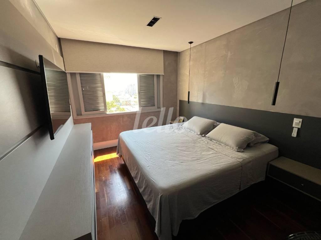 DORMITÓRIO de Apartamento à venda, Padrão com 165 m², 4 quartos e 1 vaga em Centro - Santo André