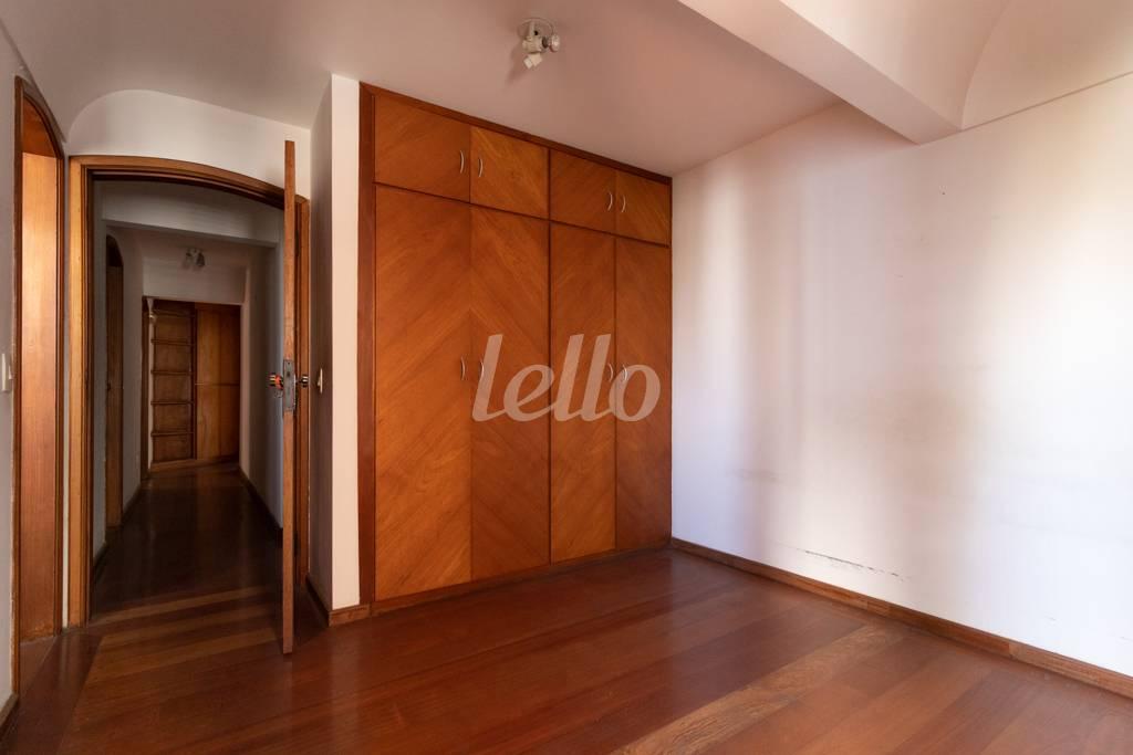 SUÍTE 1 de Apartamento à venda, Padrão com 184 m², 3 quartos e 3 vagas em Aclimação - São Paulo