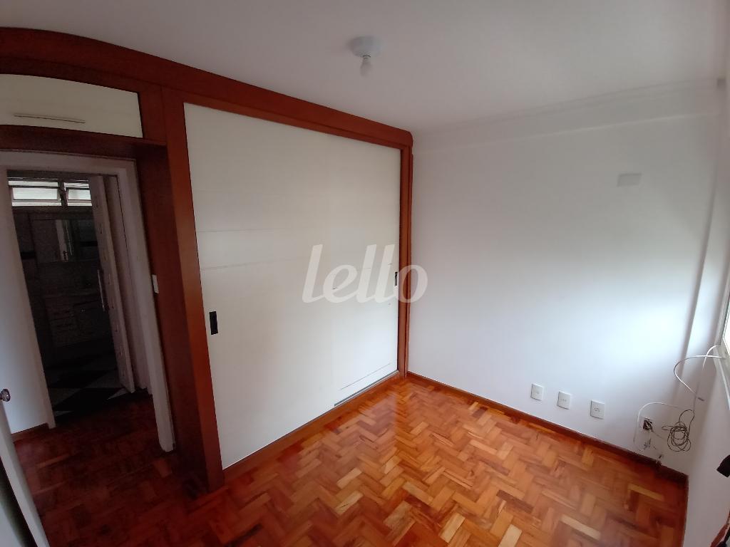 DORMITÓRIO  - FOTO 2 de Apartamento para alugar, Padrão com 79 m², 2 quartos e em Bela Vista - São Paulo