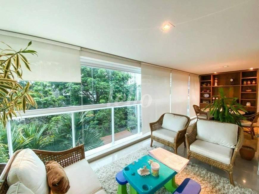 SACADA de Apartamento para alugar, Padrão com 201 m², 3 quartos e 3 vagas em Itaim Bibi - São Paulo