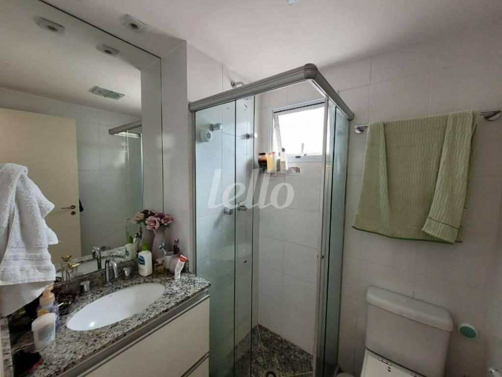 BANHEIRO SOCIAL de Apartamento para alugar, Padrão com 75 m², 2 quartos e 1 vaga em Liberdade - São Paulo