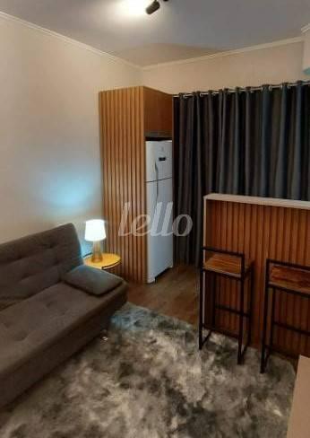 SALA de Apartamento para alugar, Padrão com 42 m², 1 quarto e 1 vaga em Consolação - São Paulo