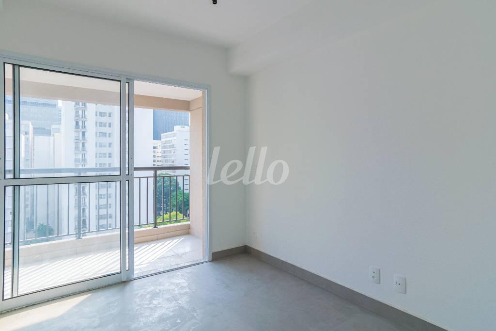 SALA de Apartamento para alugar, Padrão com 50 m², 1 quarto e 1 vaga em Bela Vista - São Paulo