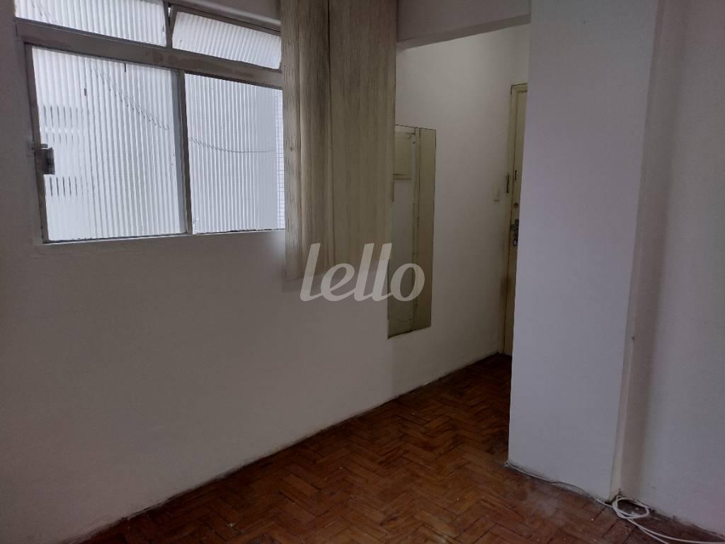 SALA de Apartamento à venda, Padrão com 43 m², 1 quarto e em Bela Vista - São Paulo