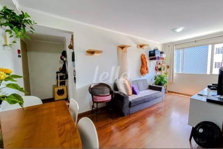 SALA de Apartamento à venda, Padrão com 53 m², 2 quartos e 1 vaga em Ipiranga - São Paulo