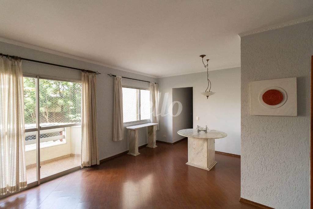 SALA de Apartamento para alugar, Padrão com 80 m², 3 quartos e 1 vaga em Vila Formosa - São Paulo