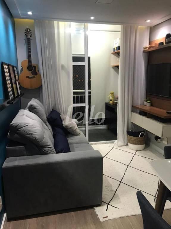 SALA de Apartamento à venda, Padrão com 47 m², 1 quarto e 1 vaga em Quinta da Paineira - São Paulo