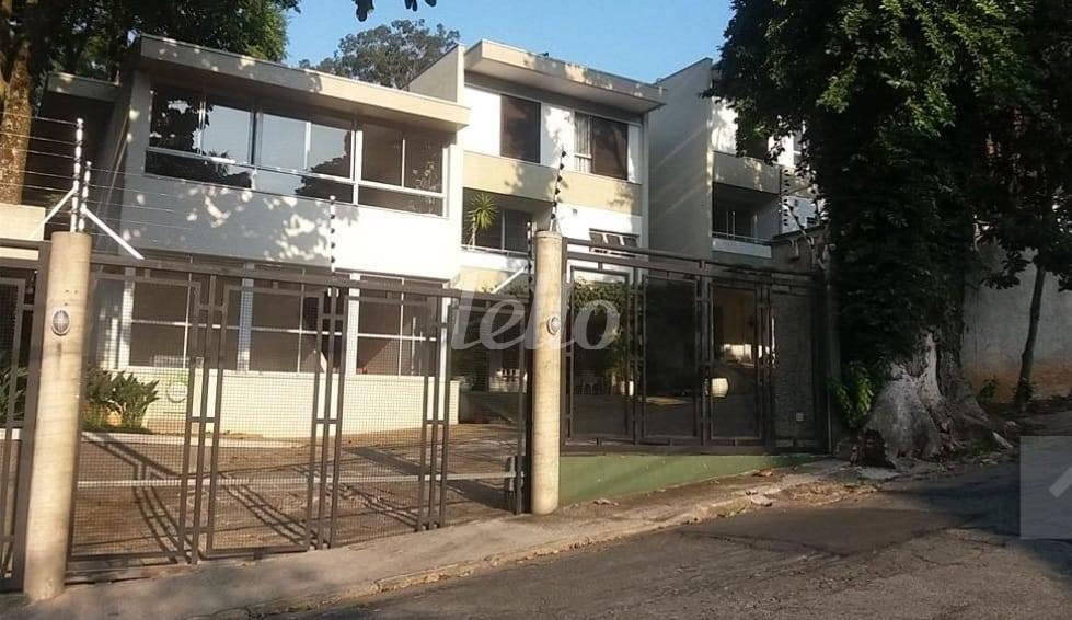 FACHADA de Casa à venda, sobrado com 220 m², 4 quartos e 4 vagas em Tremembé - São Paulo