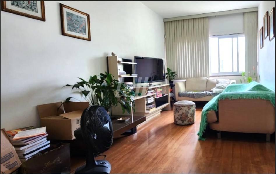 SALA de Apartamento à venda, Padrão com 74 m², 2 quartos e 1 vaga em Mirandopolis - São Paulo