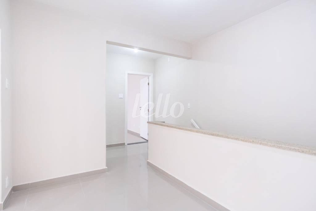 01SALA_006 de Sobreloja para alugar, Padrão com 120 m², e em Vila Gomes Cardim - São Paulo