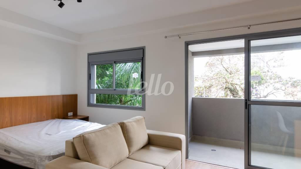 01SALA-QUARTO_001 de Apartamento à venda, Padrão com 31 m², 1 quarto e em Indianópolis - São Paulo