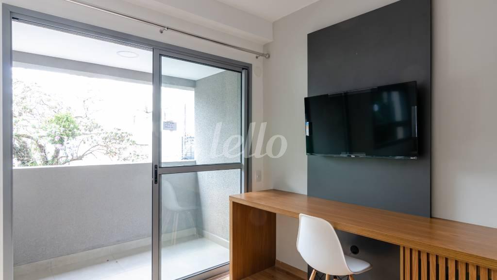 01SALA-QUARTO_003 de Apartamento à venda, Padrão com 31 m², 1 quarto e em Indianópolis - São Paulo