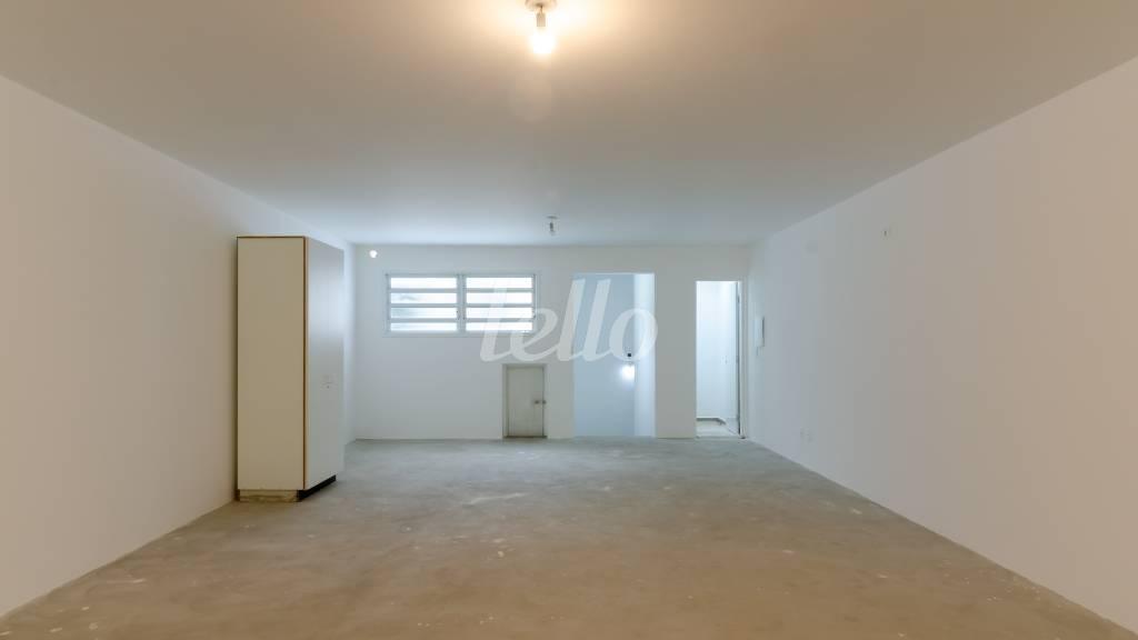 02LOJA-2O-ANDAR_004 de Loja para alugar, Padrão com 166 m², e 4 vagas em Campo Belo - São Paulo